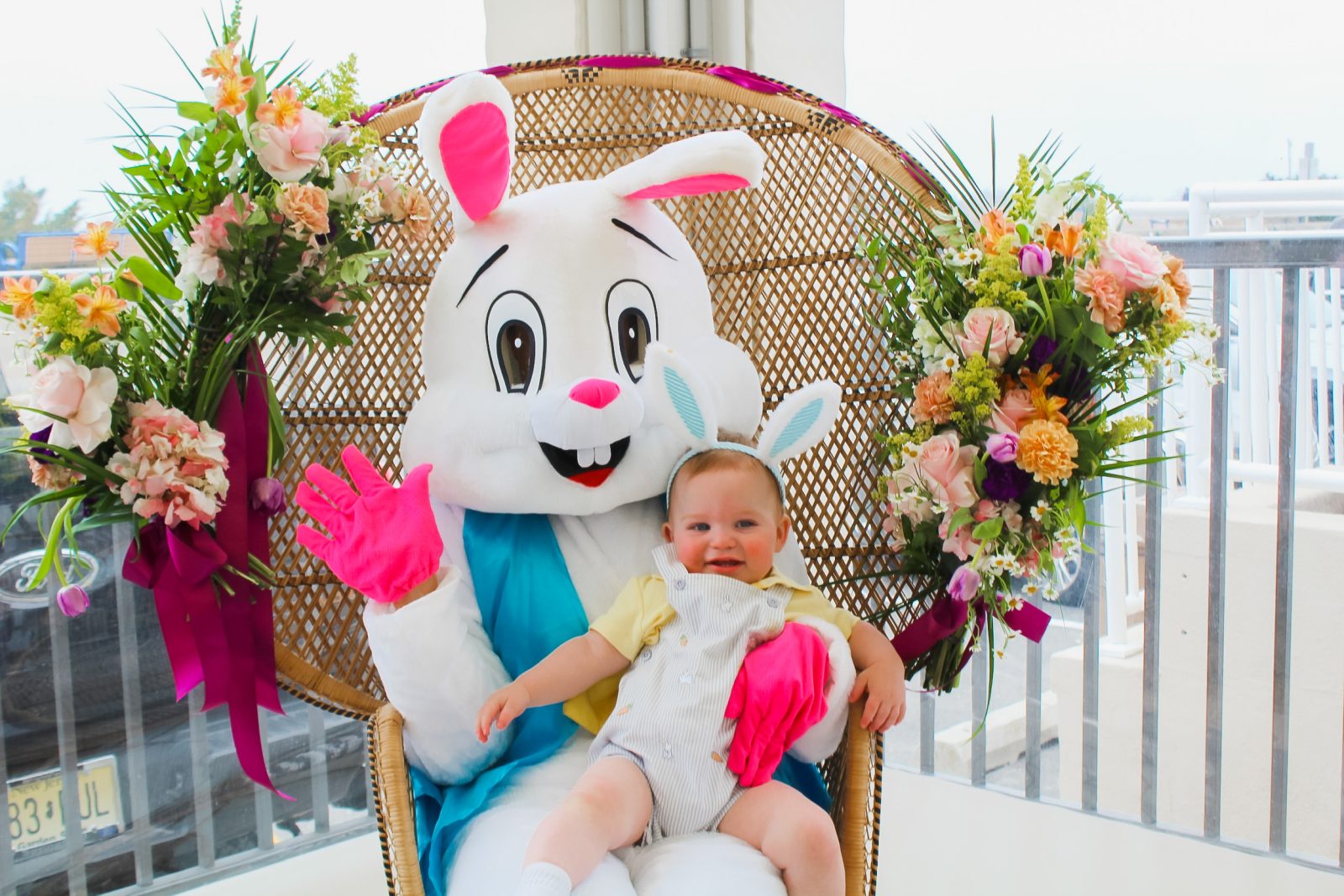 Brunch with the Easter Bunny at Harry’s